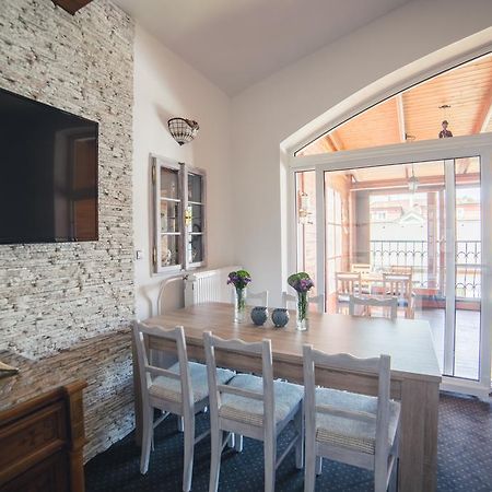 Apartmany U Papousku Jindřichŭv Hradec Ngoại thất bức ảnh