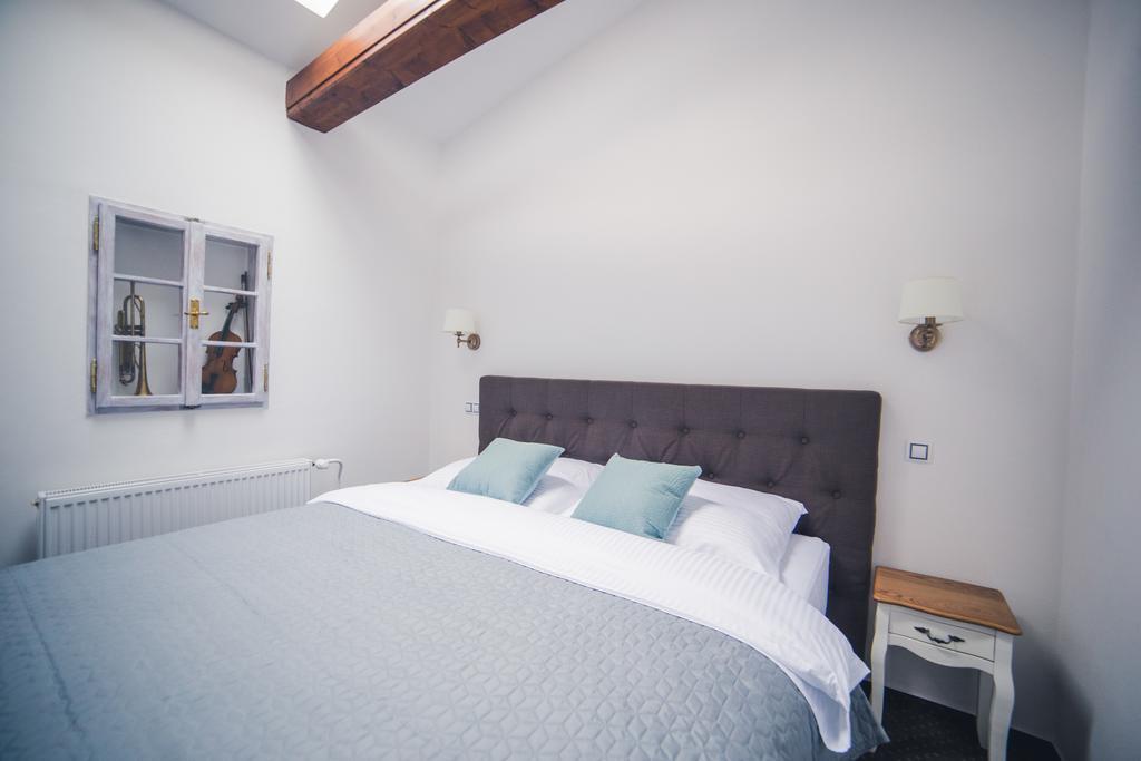 Apartmany U Papousku Jindřichŭv Hradec Ngoại thất bức ảnh
