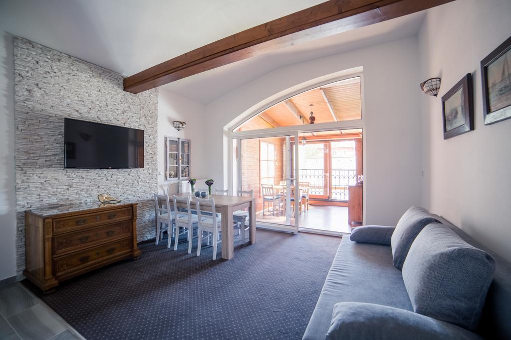 Apartmany U Papousku Jindřichŭv Hradec Ngoại thất bức ảnh