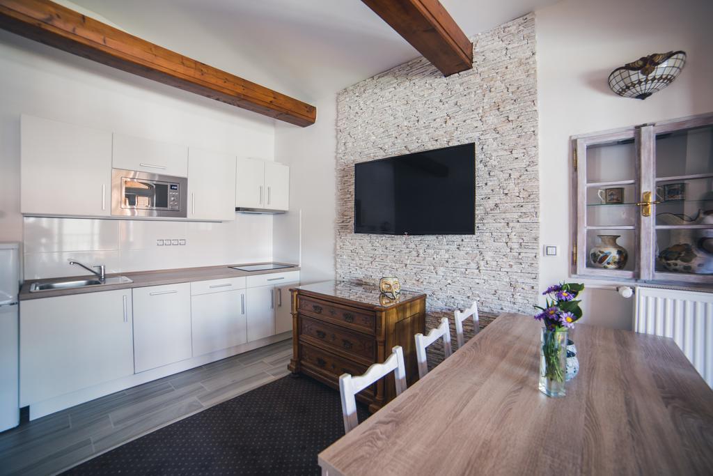 Apartmany U Papousku Jindřichŭv Hradec Ngoại thất bức ảnh