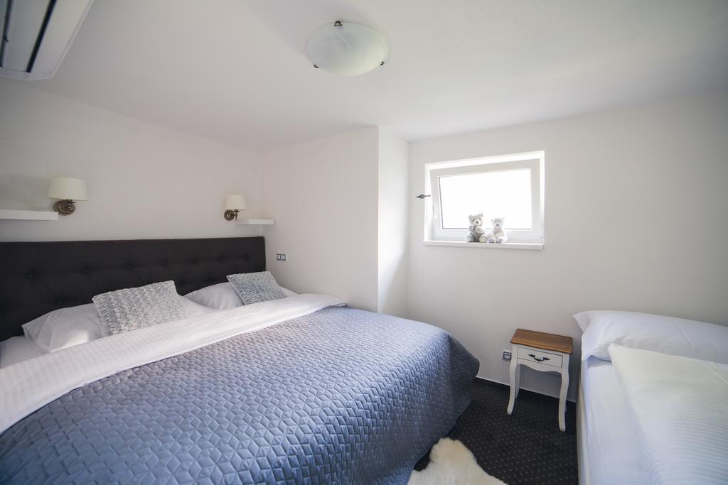 Apartmany U Papousku Jindřichŭv Hradec Ngoại thất bức ảnh
